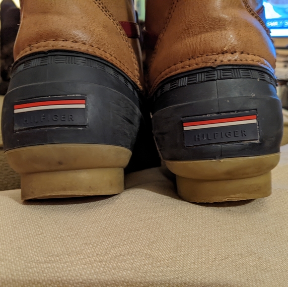 Duck boot, Tommy Hilfiger women's rain boots sz 8 - Picture 2 of 14